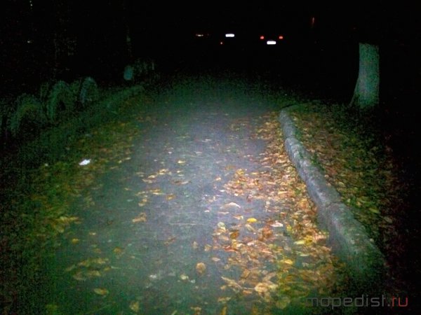 Как светит фара в темноте